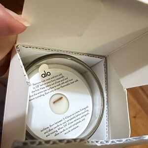 Alo signature candle with wood wick .2 oz/56.7g mini ALO CANDLE
